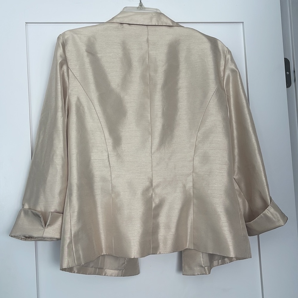 Gold Blazer - Picture 12 of 13